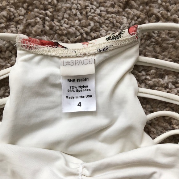 L*Space floral one piece 🌺 - Picture 3 of 5